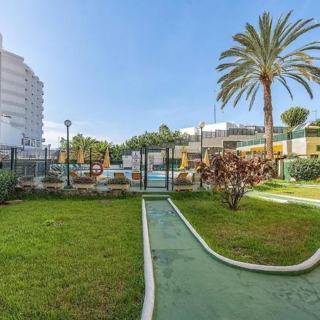 View I * San Bartolomé